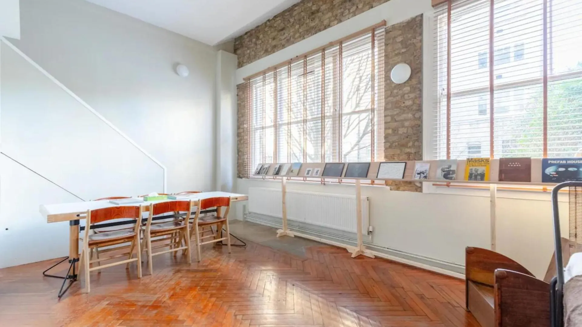 Apartment Tastefully Curated Mezzanine Studio Flat Hackney! London