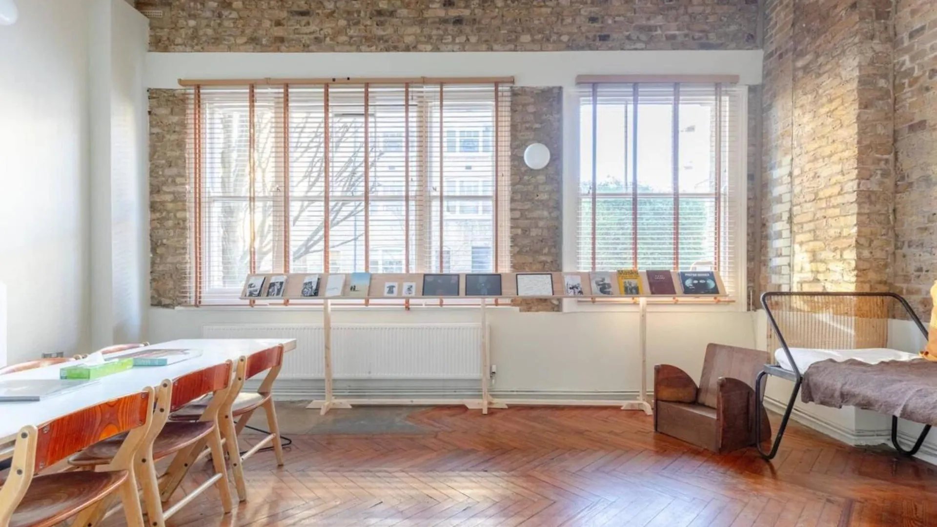 Tastefully Curated Mezzanine Studio Flat Hackney! London 0*,
