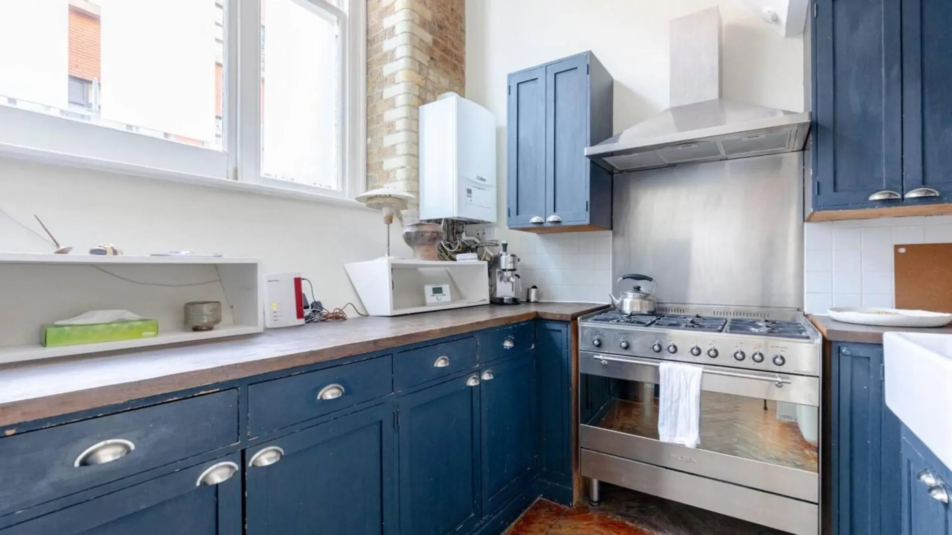 Apartment Tastefully Curated Mezzanine Studio Flat Hackney! London United Kingdom